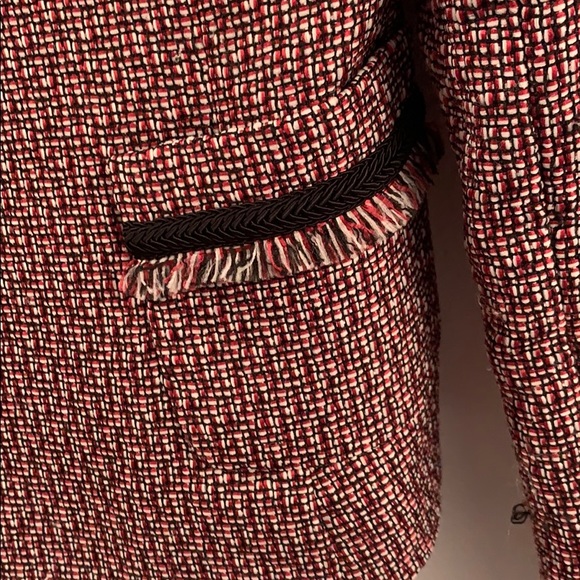 Gorgeous blazer - Picture 4 of 4